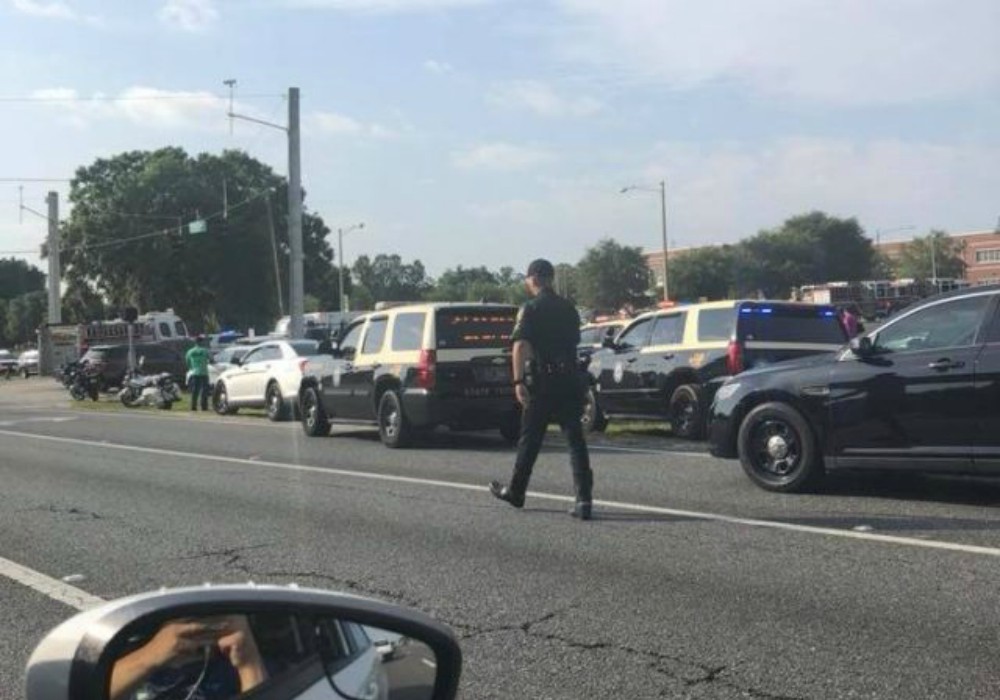 Tiroteo en escuela de Florida deja un herido y un detenido