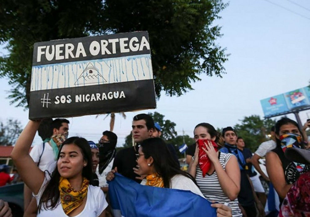 Estudiantes nicaragüenses convocan a paro nacional durante 24 horas