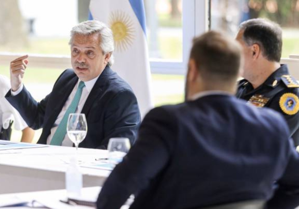 Argentina extiende la cuarentena obligatoria hasta el 14 de abril